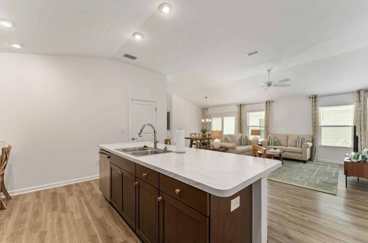 Palm Tree Pad | New 3BR | Sawgrass | Golf Cart — photo 17