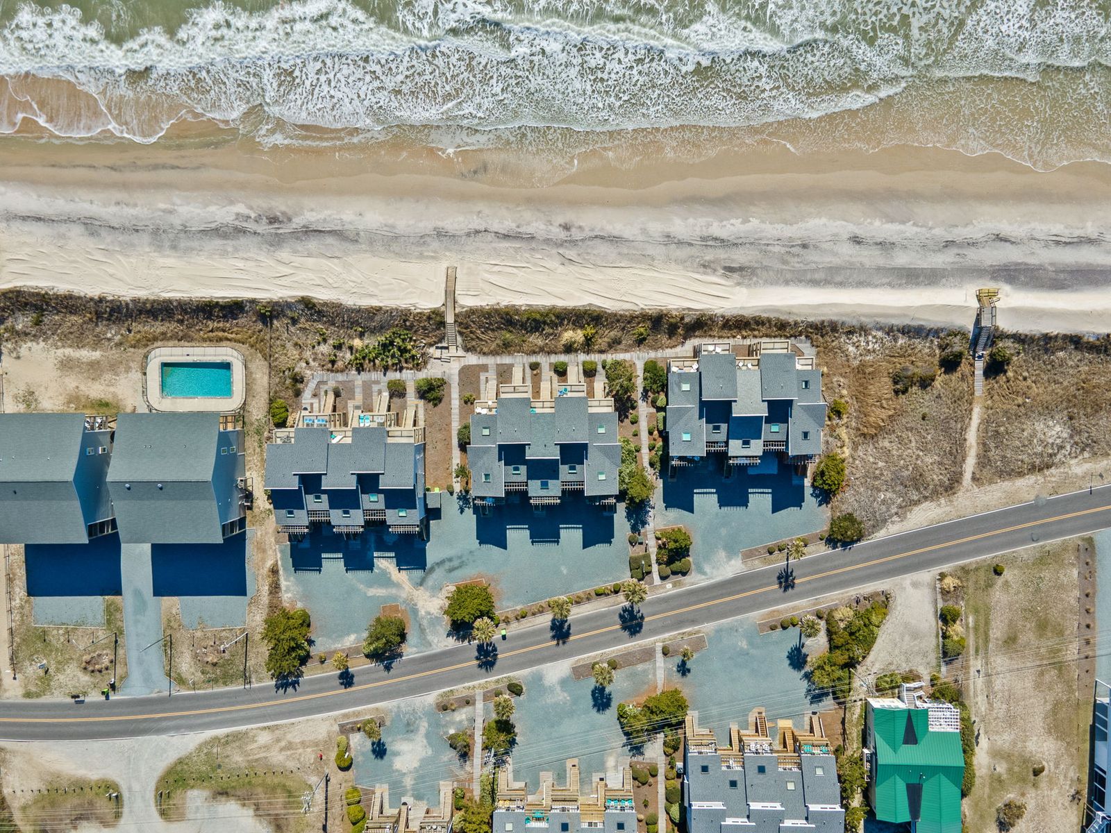 Oceanfront Escape - Steps to Beach - Amazing Views