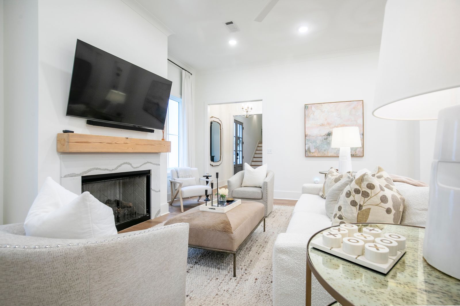 The Magnolia Manor, 4BRHome by Velvet Ditch Villas