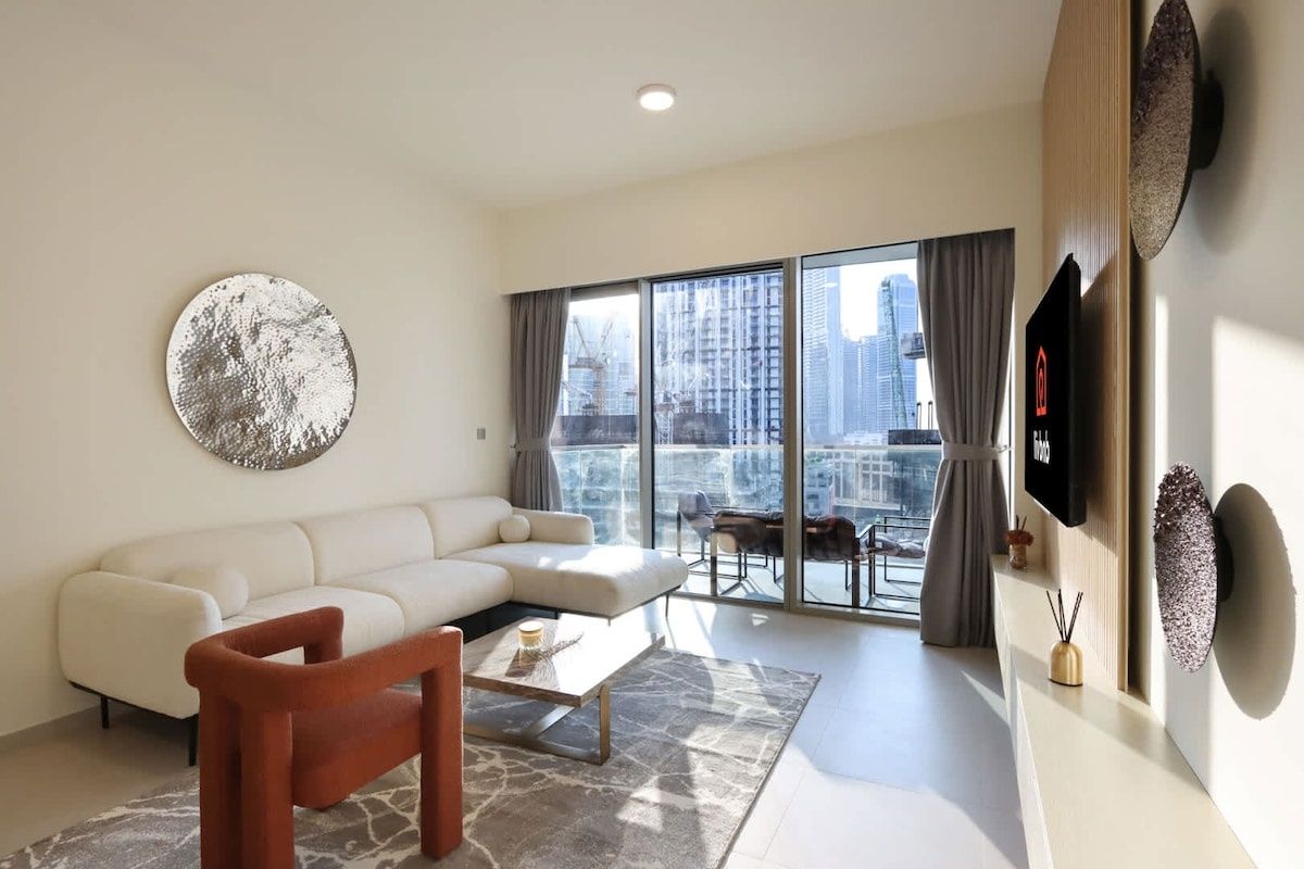 Livbnb-Prestige 1BR, Pool with  Burj Khalifa Views
