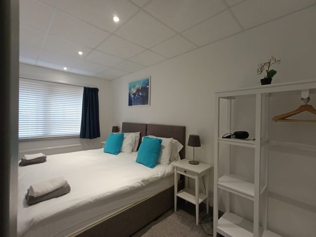 Open Mind Property - Spacious 2BR Flat City Views