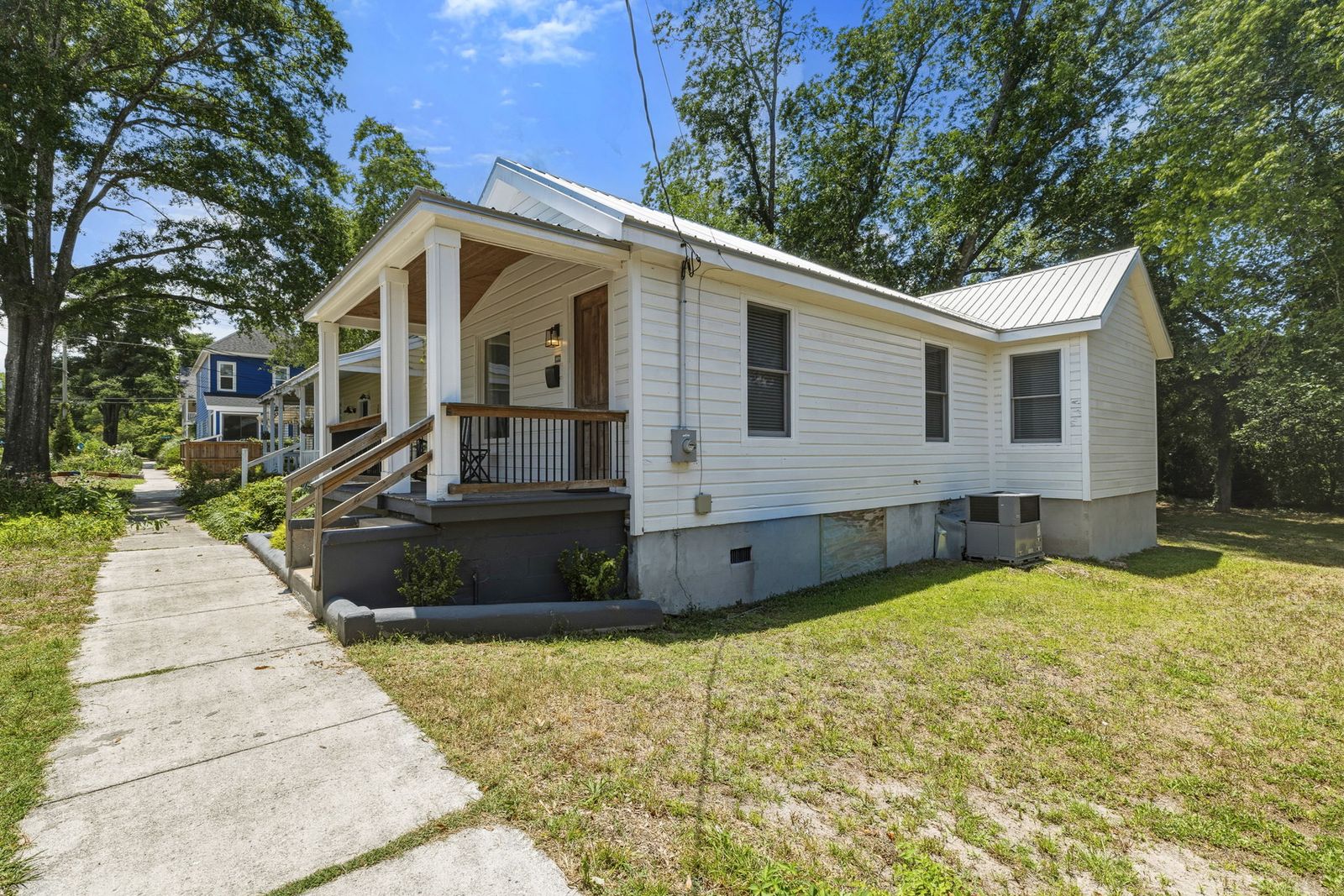 Boho Bungalow - Downtown - Free Parking