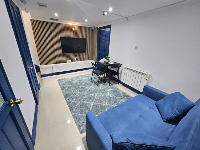 Savers Apartment Close to Emirates Stadium!