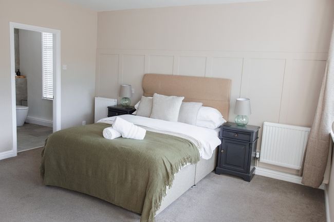 #5 - King Room at The Raven Aparthotel by PureStay