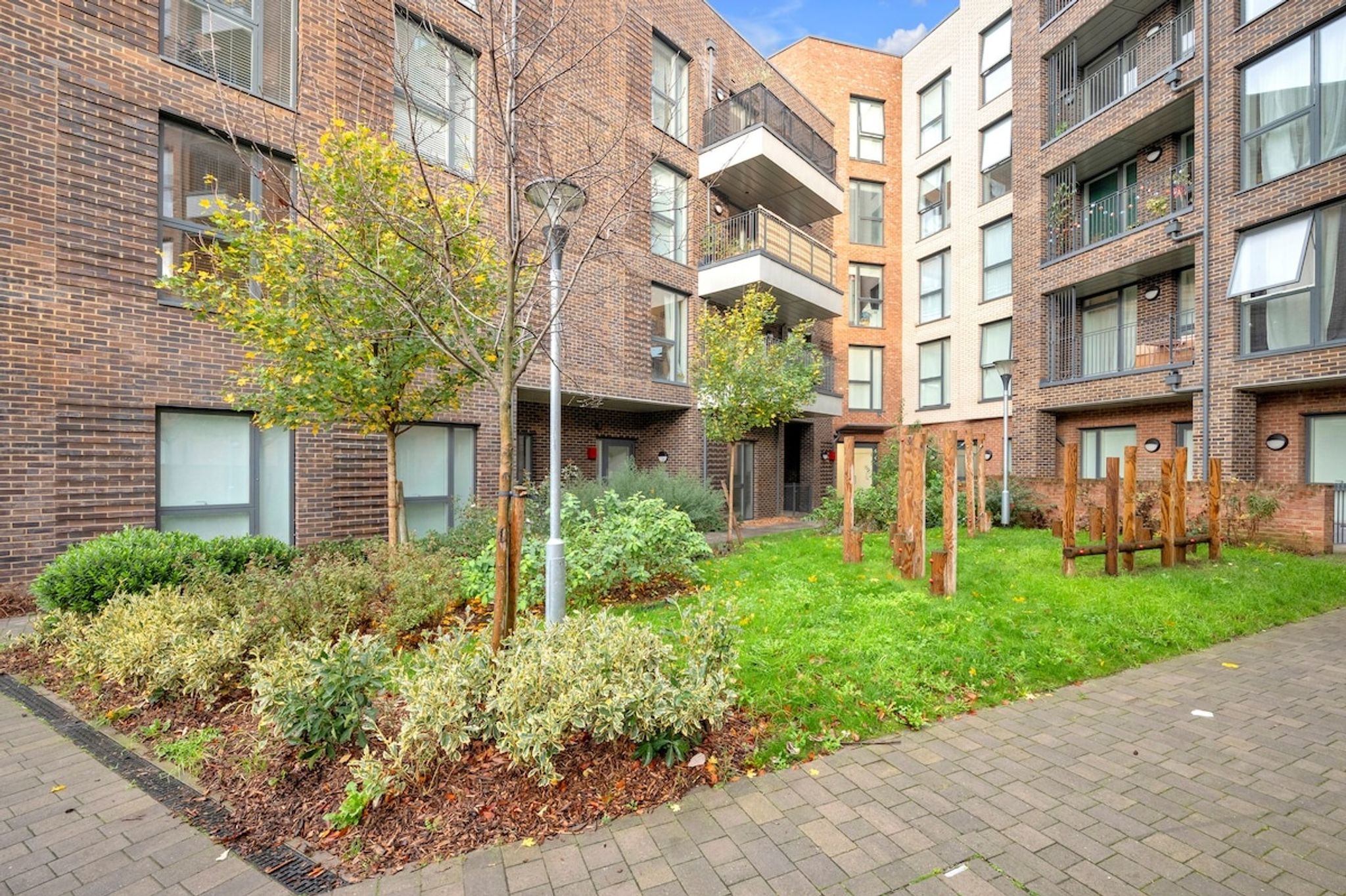 4801
