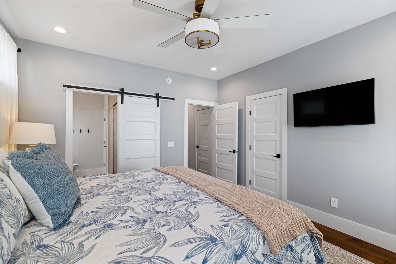 Skydeck | Luxury Beach House | Hot Tub + Golf Cart