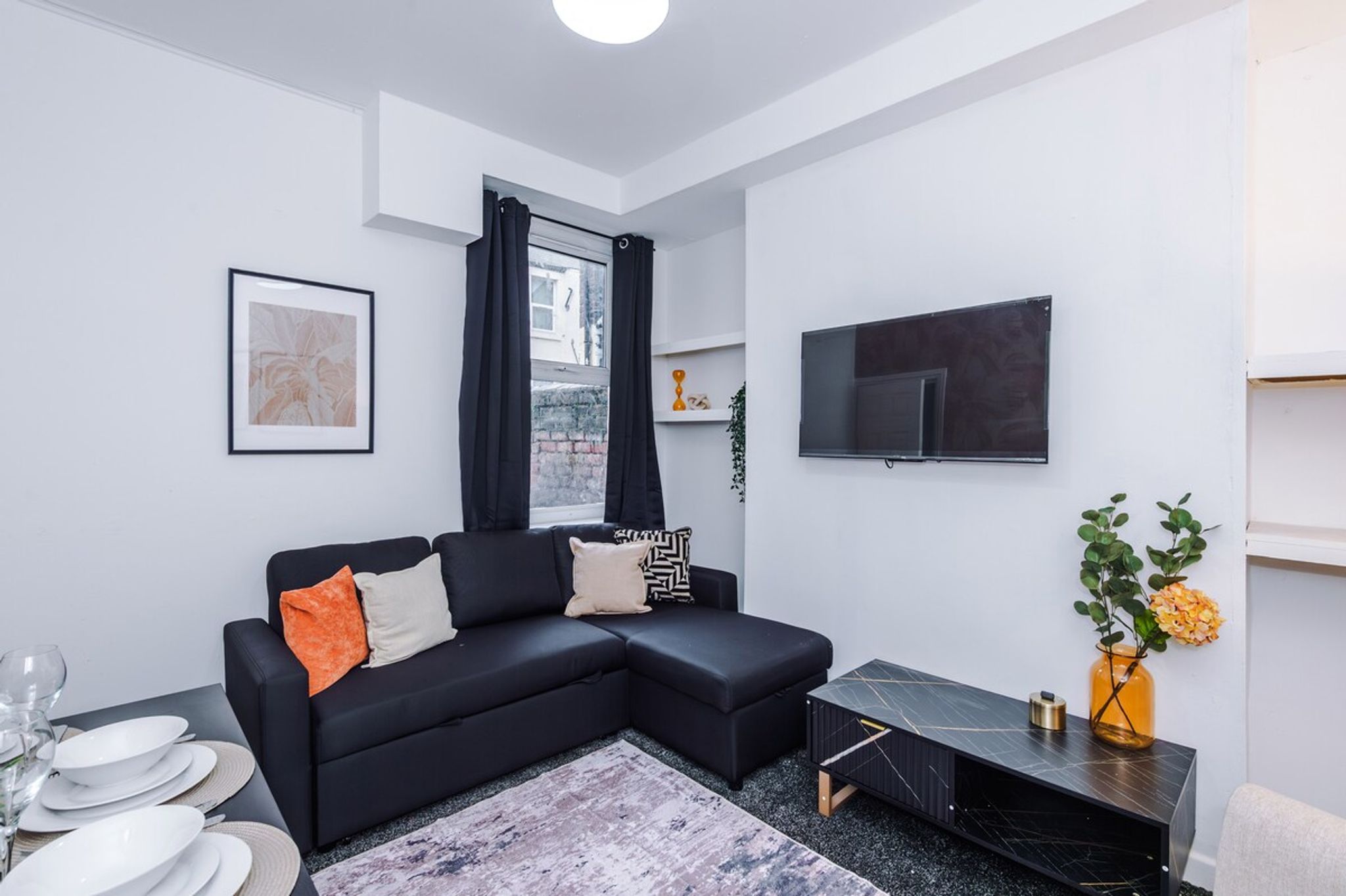 3BR House | 15 min Walk to Anfield | Free Parking