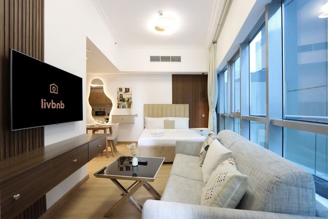 Studio w/ Big Balcony | Walk to Beach | Marina