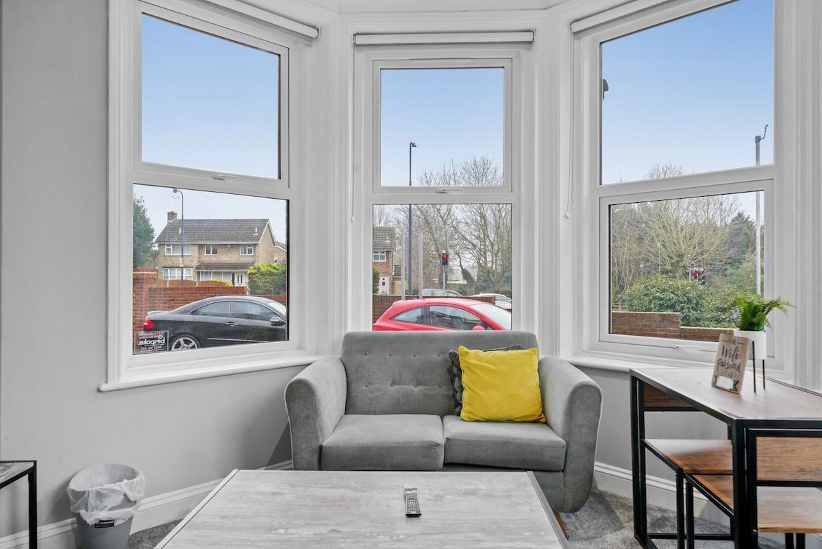 Simple Maidstone Gem - Sleeps 2