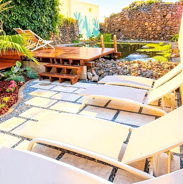 Natural pool, central location & AC - Whale studio