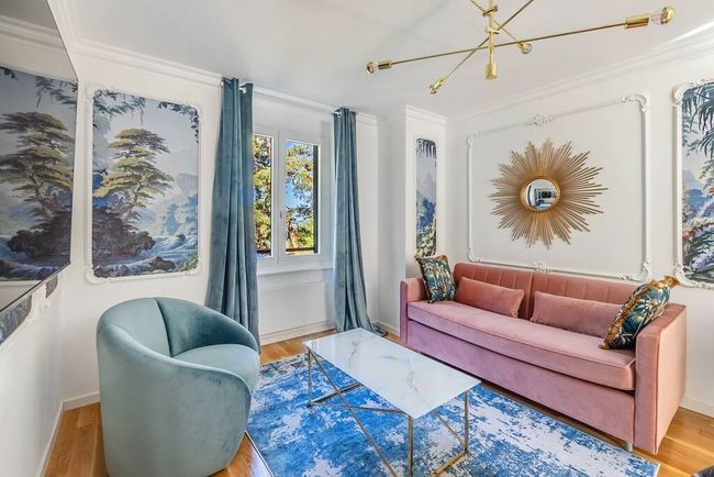 Soft Glam 1-bedroom appt - Lake & Mountain View