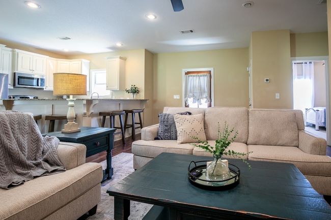 The Cross Creek, Cozy 3BR by Velvet Ditch Villas