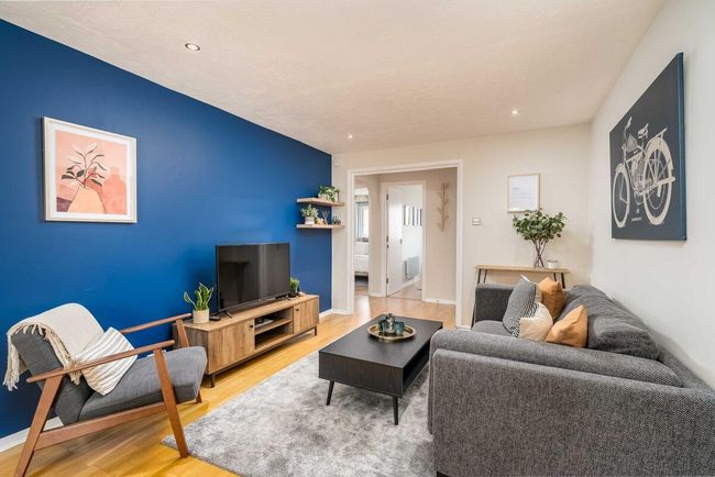 Tranquil Zone1: 2 Bed SE1-Free & Paid parking x2