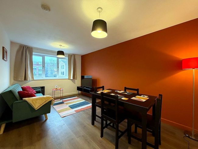 Cosy 1BR Flat in East London, with great transport links