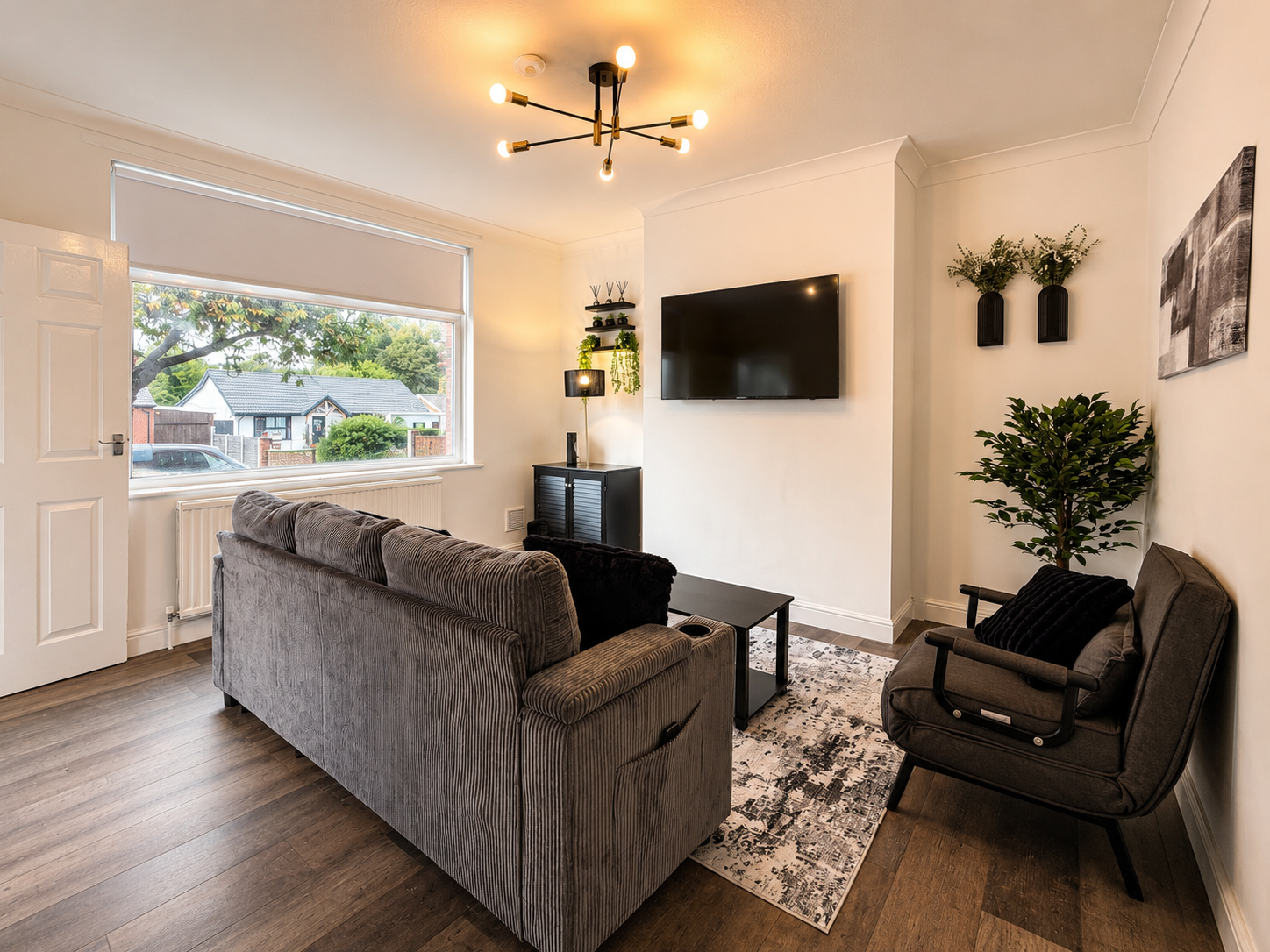 The Perfect Leigh Stay | 3 Bed House