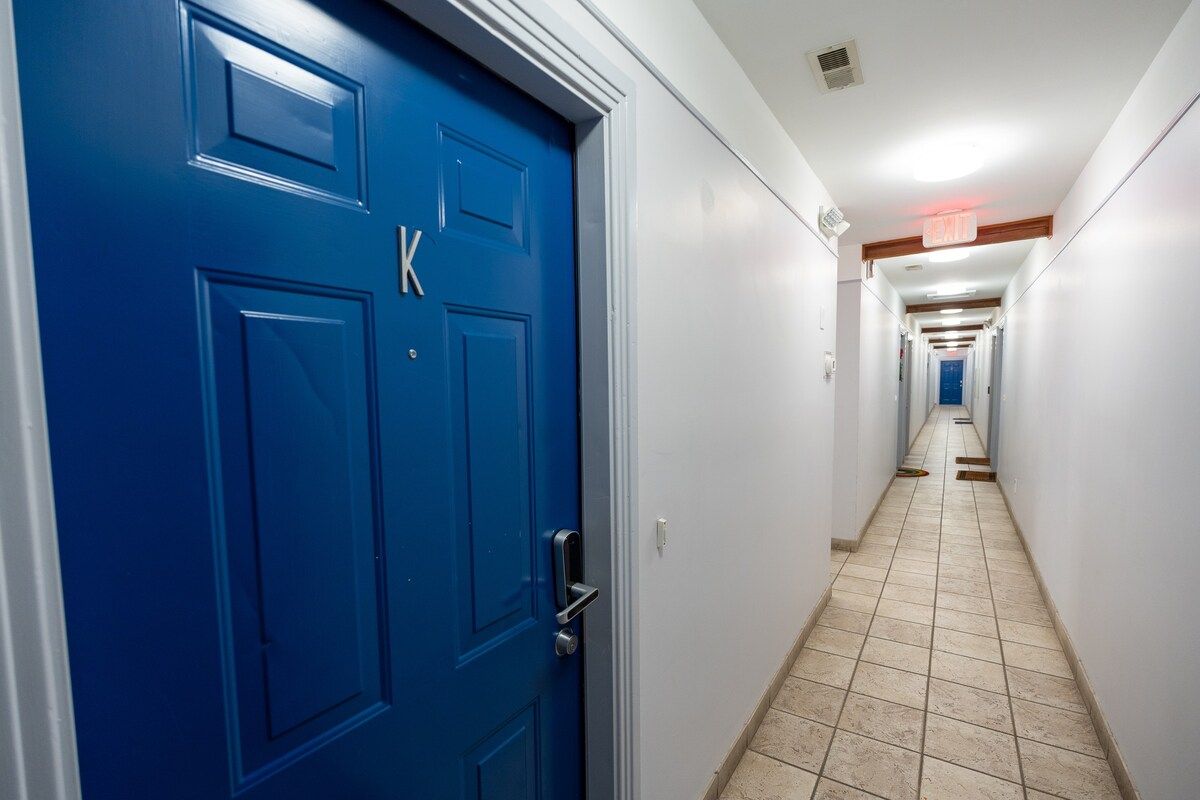 Chic Downtown Loft - Parking - Central New