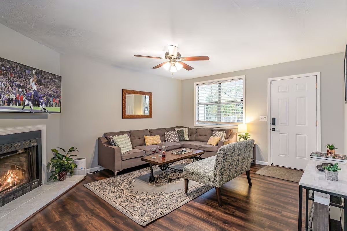Modern Condo - Minutes to Downtown/BNA