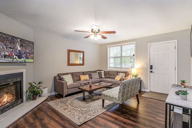 Modern Condo - Minutes to Downtown/BNA