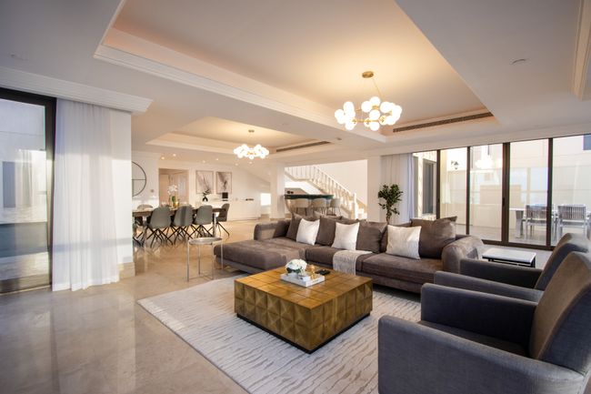 Sky-High Duplex Penthouse | Marina & Sea Views