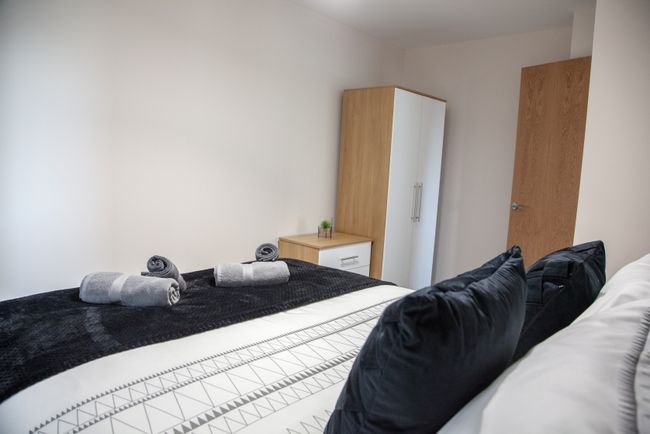 Modern 2BD Apt Manchester City