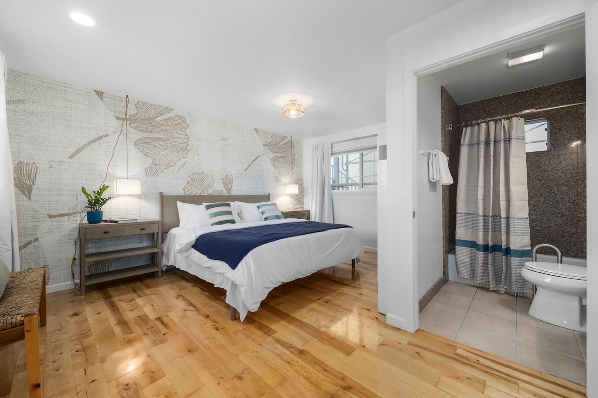 Swell House Santa Cruz - Studio Suite 7