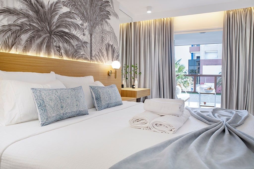 TMS Andorra,Luxury Apart Hotel,Las Americas&Pool