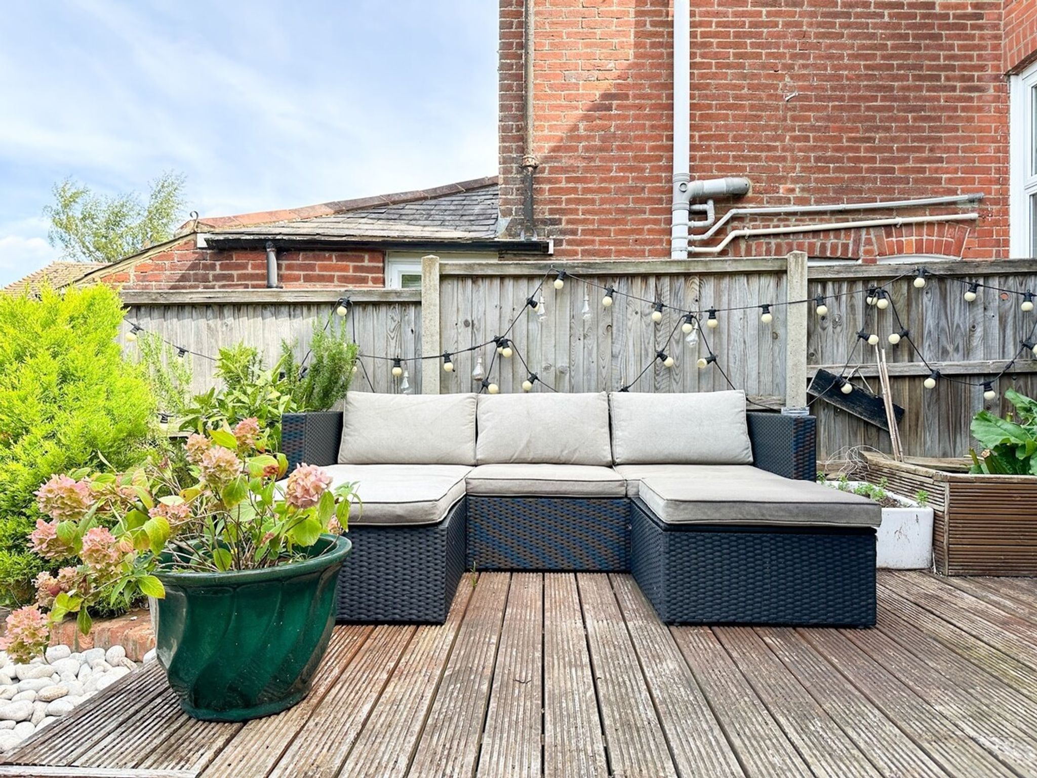 25