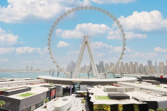 Prime 3BR + 1 Suite w/Full Ain Dubai View - Livbnb