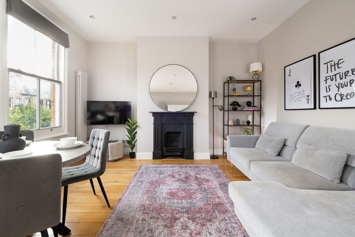 Cozy & Modern | Honor Oak, London Apartment