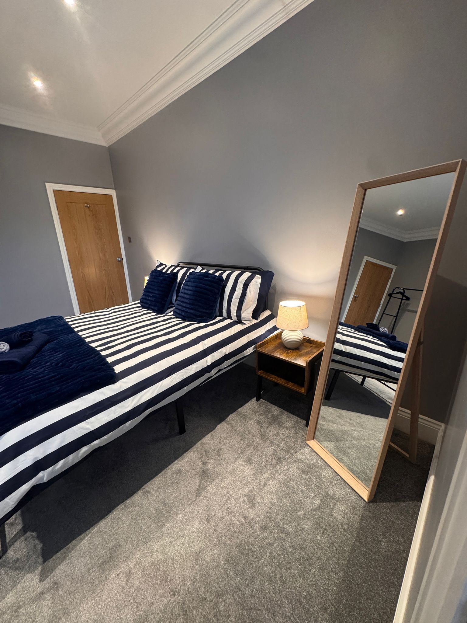 Granville Road, near Hospital, sleeps 5