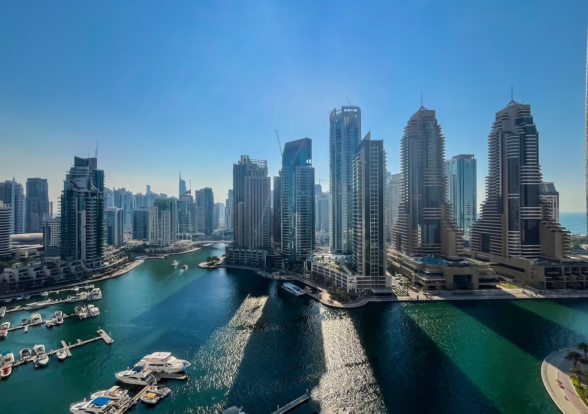 Livbnb - 2BR Apartment w/ Breathtaking Marina View