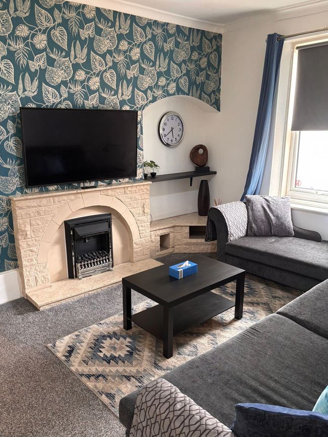 Coxon - 5 Bdrm 4 beds Perfect 4 contractor