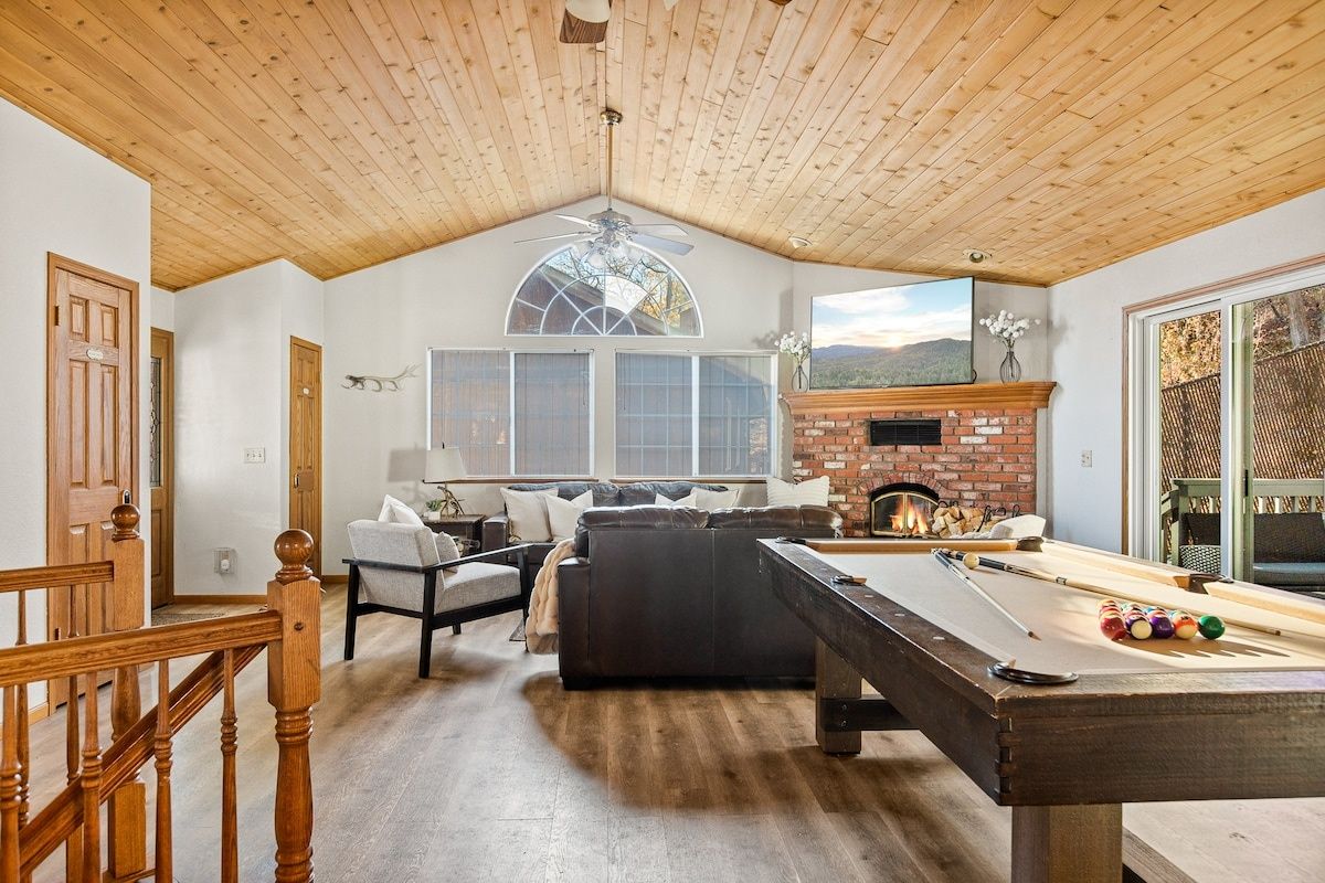 Airhockey | Firepit | Pool Table | Hot Tub