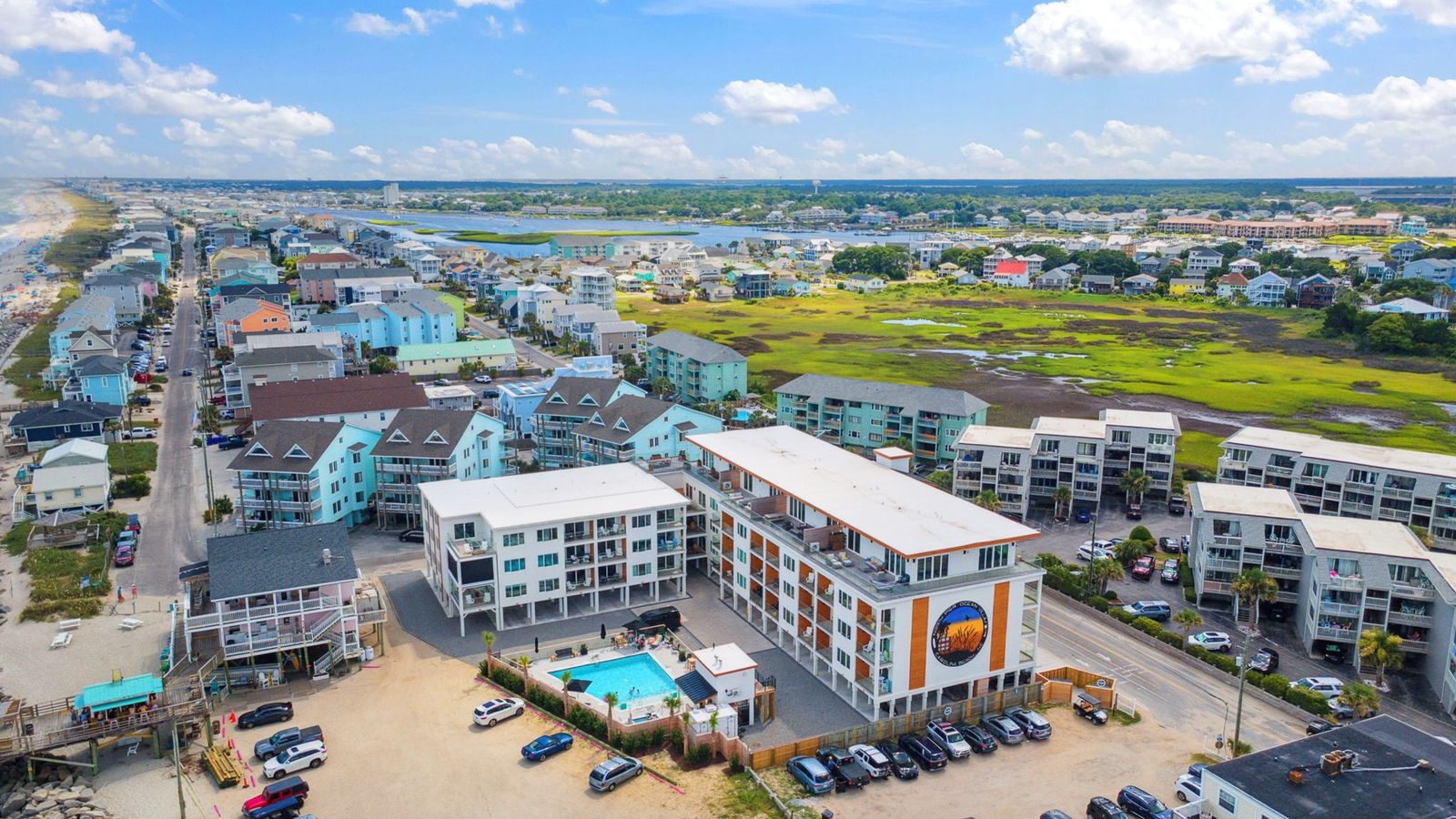 Pierlight - Oceanfront Condo