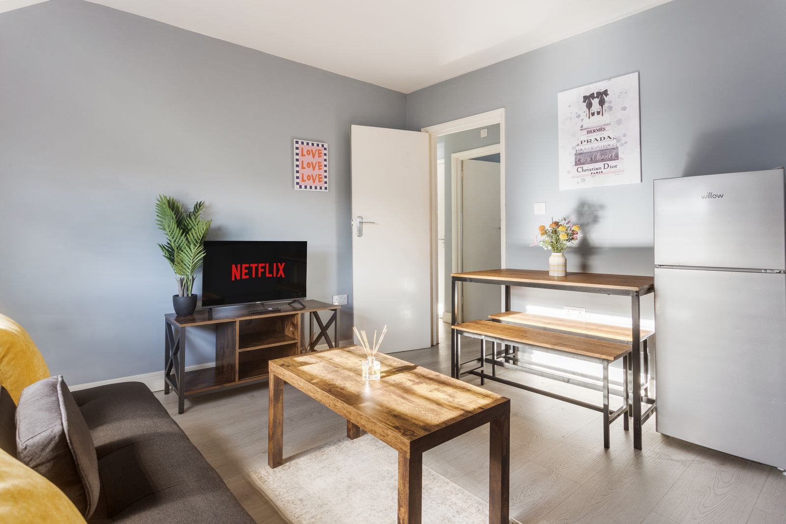 2 Bedroom | Bedford | Stylish