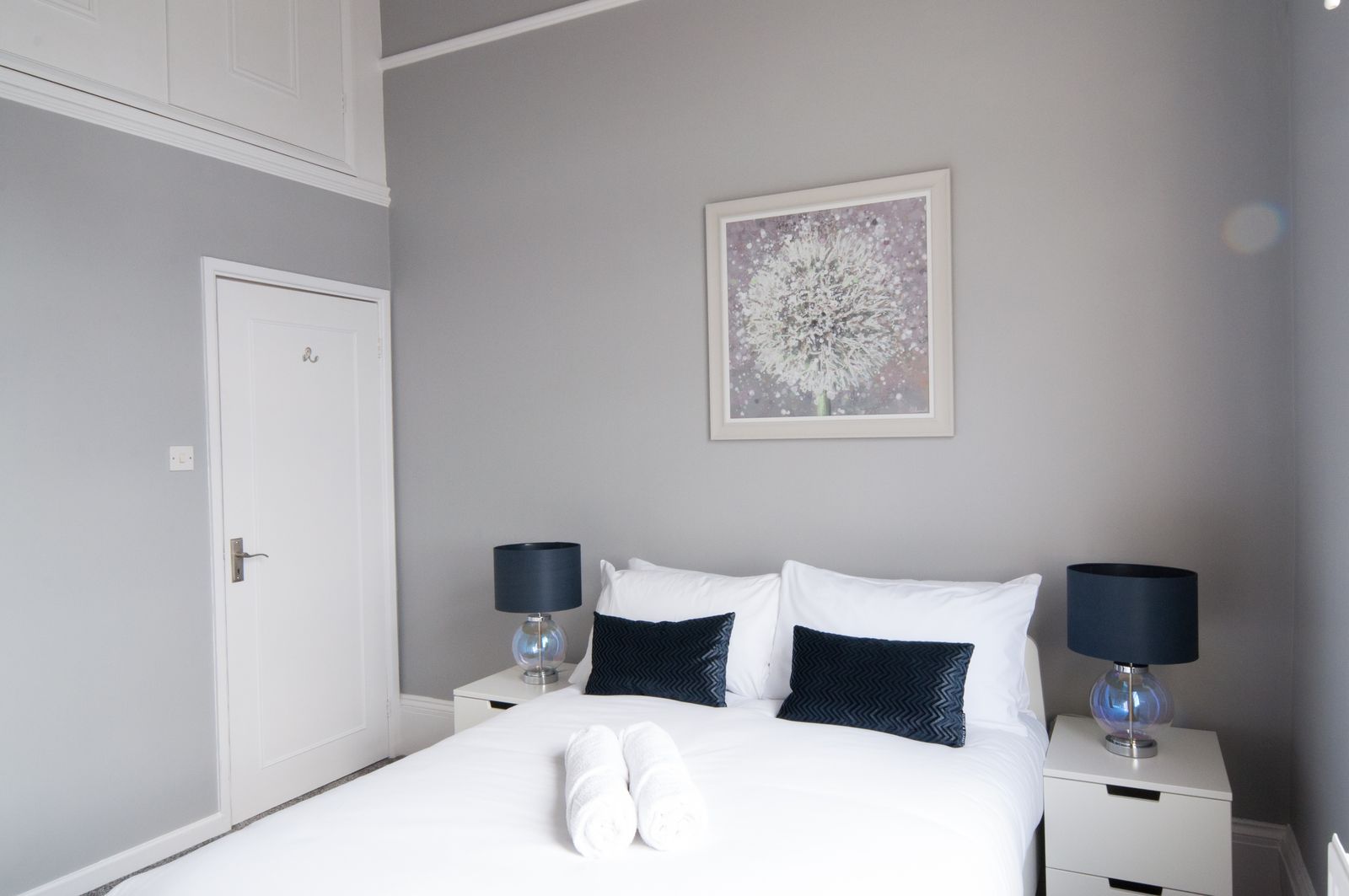 Central Cheltenham, Regency 2-Bed Apt - Cavalier Suite