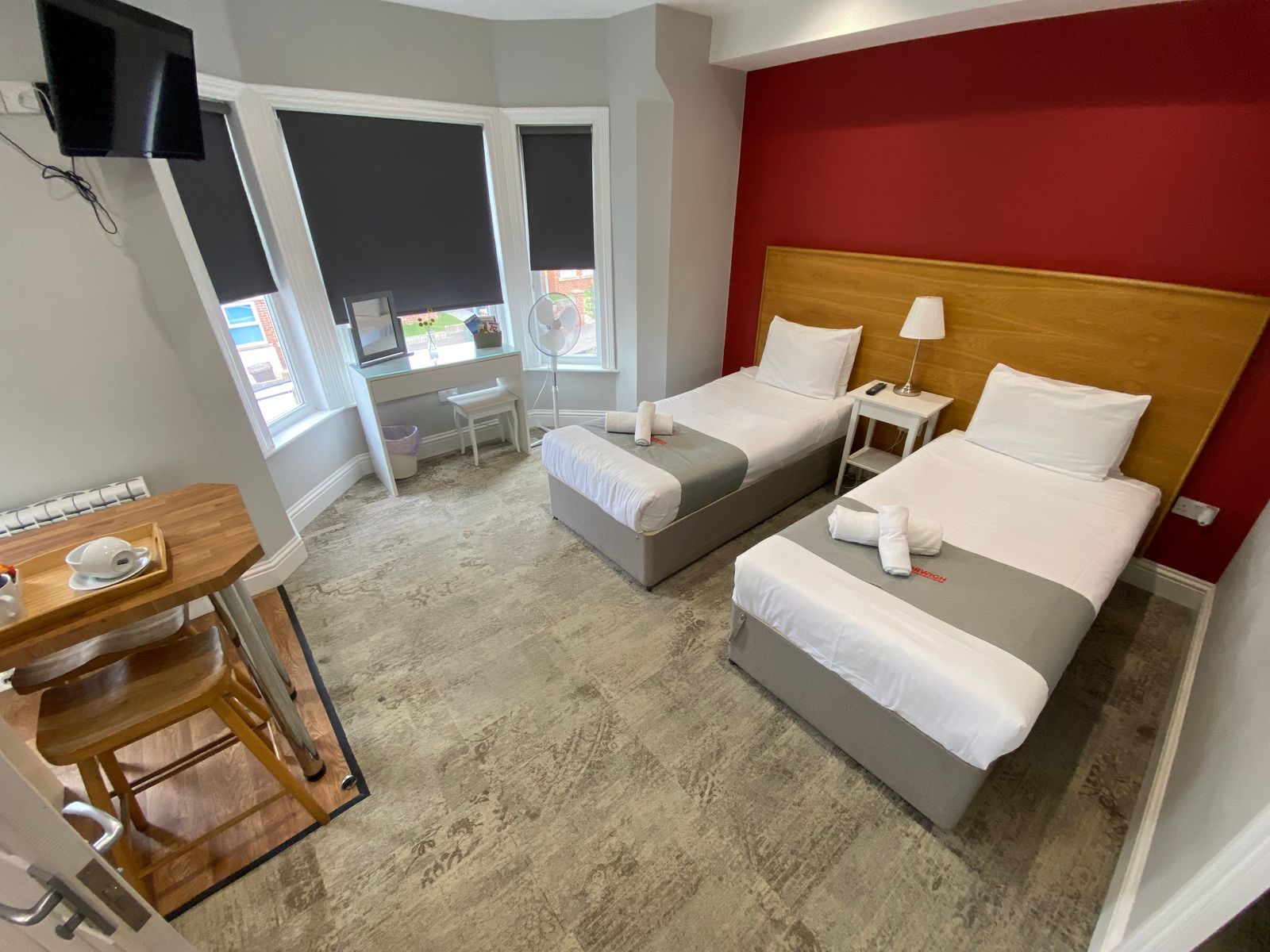 8 Aspland Road - Apartment 5