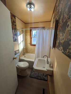 1761840757