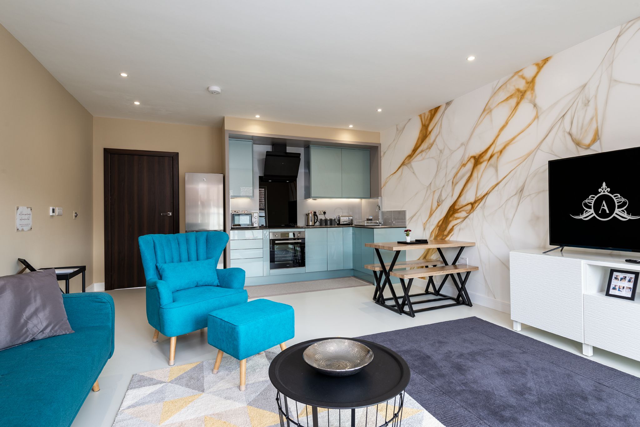 Apartment 4