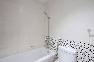 1757063612