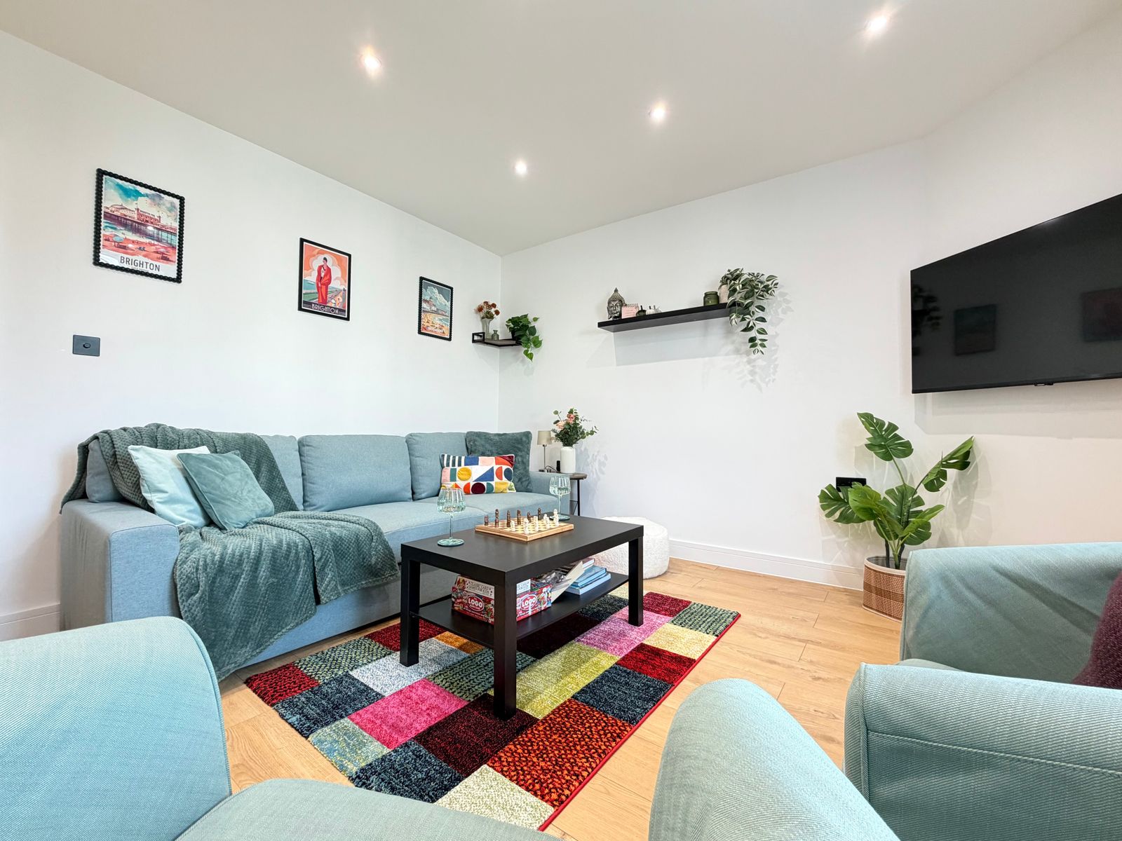 Modern Central | 2-Bed Flat