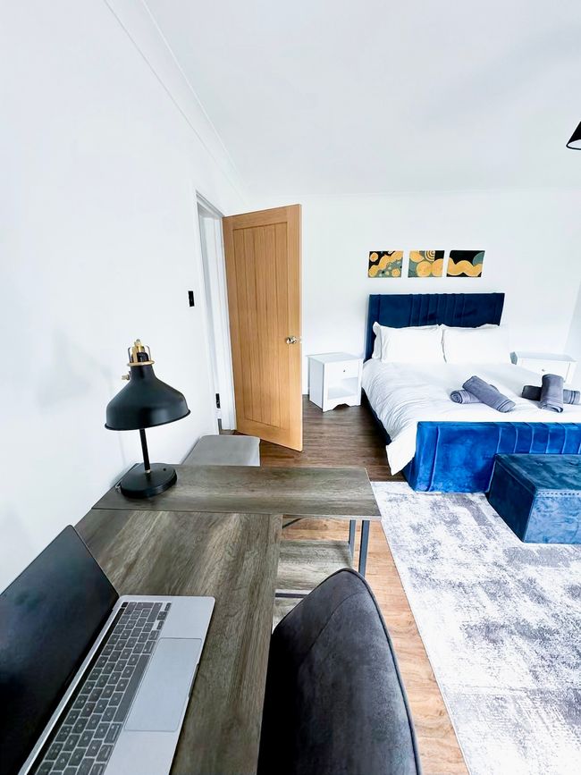 Luxury, Spacious 1 bedroom Flat