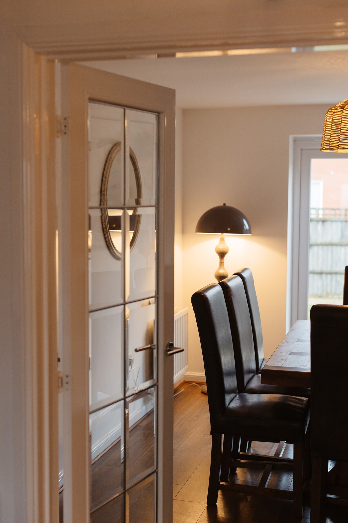 Large House - Dining Room 5