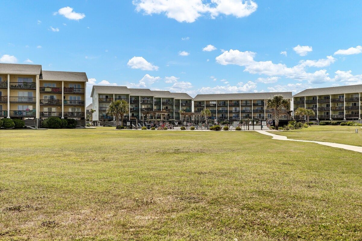 Luxury Ocean Front - Surf City