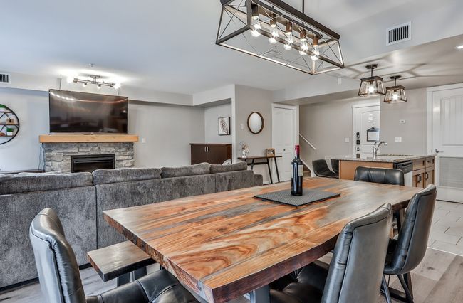 High Peak Hideaway - 2Br/2Bath Luxury Retreat