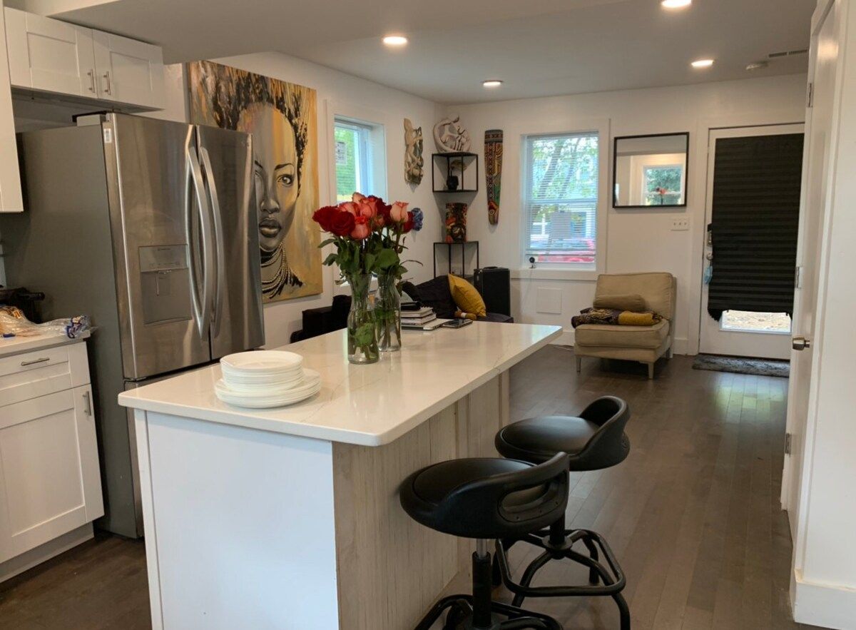 Cozy 2/1.5 Getaway in Lily Ponds