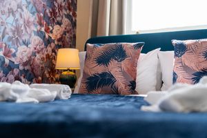 25
