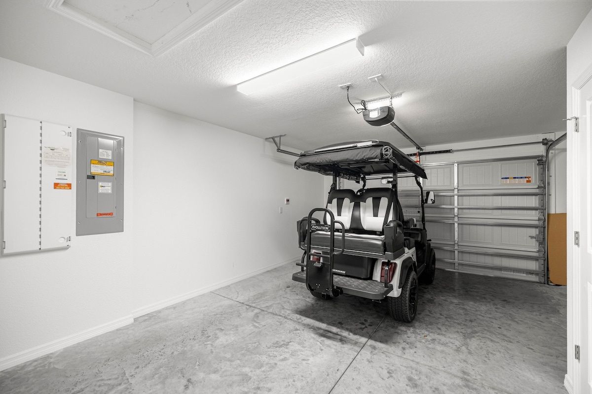 Cozy 2BR With Golfcart | 5 Mins to Eastport Sq. — photo 16