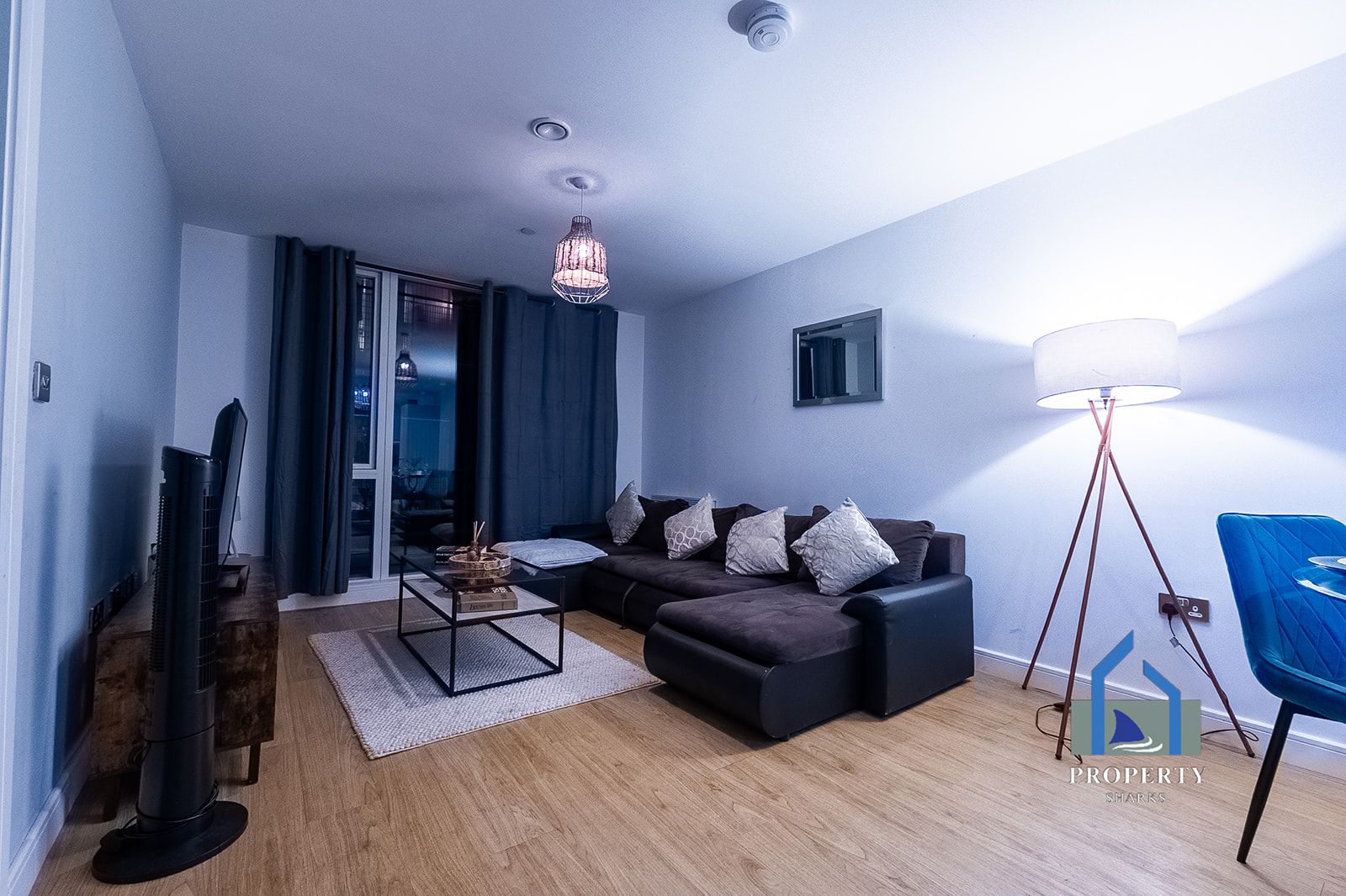 Near AO Arena | Free Parking | Close to Stadium