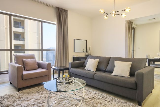 Modern 2BR in Shams | Marina Views & Near Beach